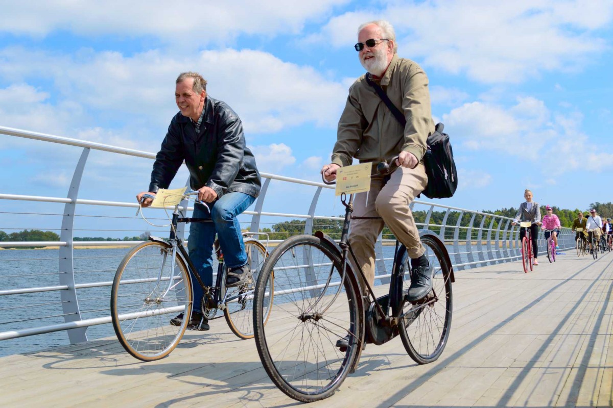 Kiwis retiring later, more active