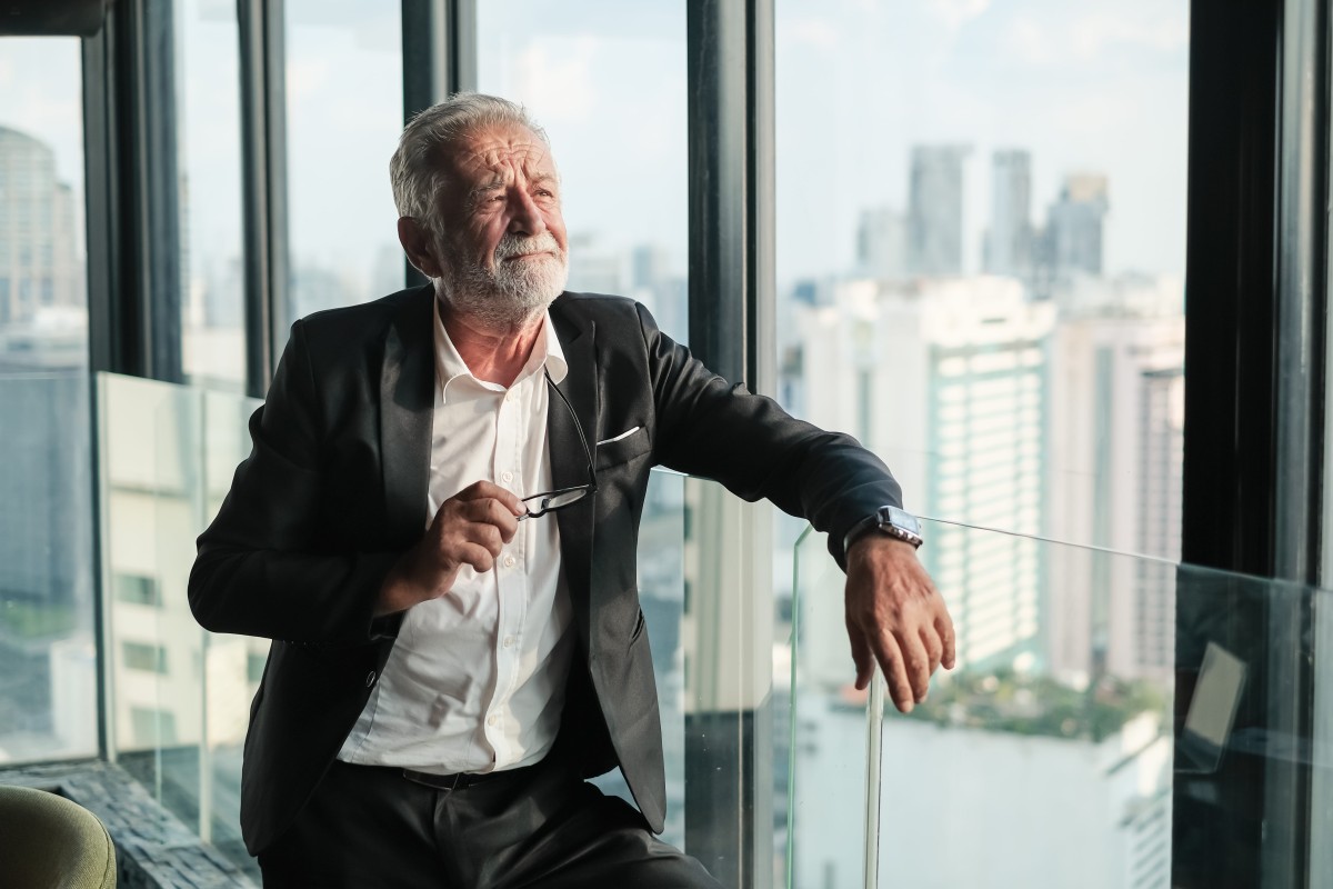 Working beyond retirement age