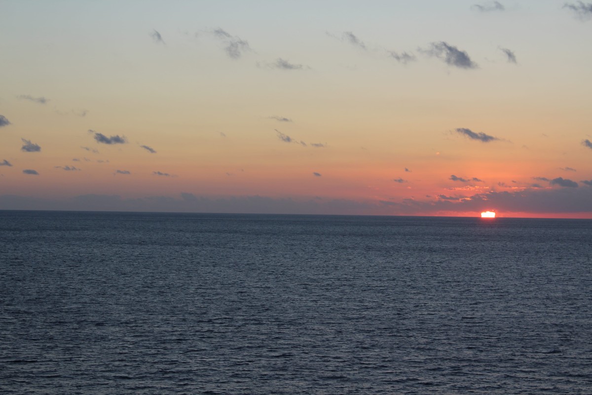 How to avoid sickness on a cruise
